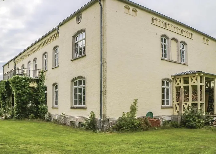 Ferienhaus In With Kitchen